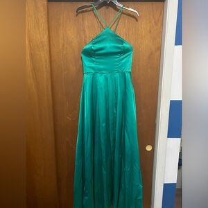 Green Halter Top Prom dress with pockets